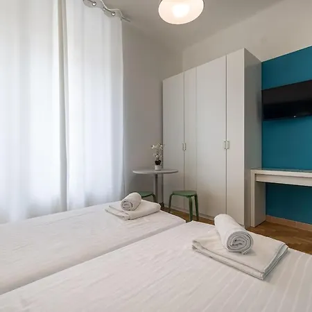 Mia Rooms - Zimmer Mit Privatbad Bozen Zentrum01 Exterior photo