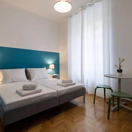 Mia Rooms - Zimmer Mit Privatbad Bozen Zentrum01 Exterior photo